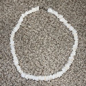 SHELL NECKLACE